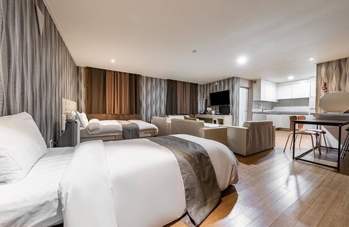 Pyeongtaek Hotel | Songtan Zio