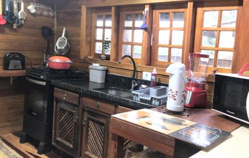 Arroio House | Sonho de Casa Colonial no caminho da Barra Ibiraquera