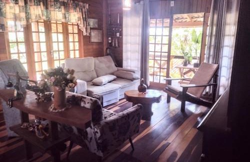 Arroio House | Sonho de Casa Colonial no caminho da Barra Ibiraquera
