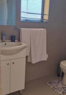 Universitas Apartment | SONHOS dreams Self catering apartment Unit 1