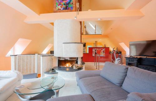 Nordstadt Apartment | Sonnendurchflutetes 215qm Loft für 6 Personen