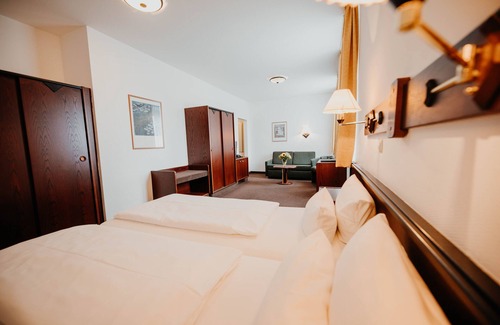 Bermsgrun Hotel | Sonnenhotel Hoher Hahn