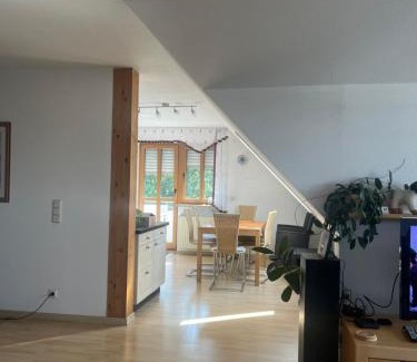Feucht Apartment | Sonnige Dachwohnung