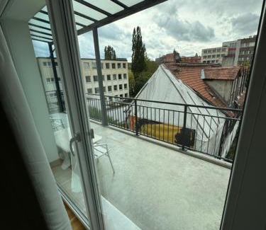Bayreuth Apartment | Sonnige Wohnung mit Balkon im Herzen von Bayreuth