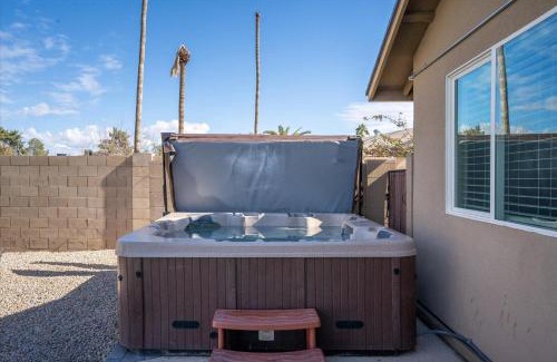 Paradise Valley Village House | Sonora Sunrise