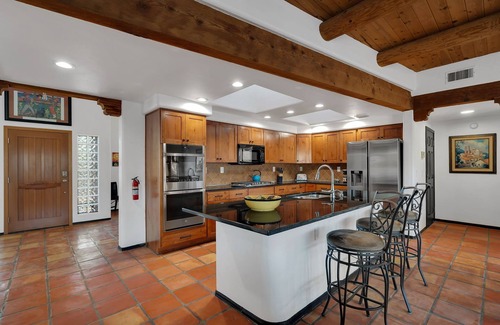 Hidden Valley House | Sonoran gem in Hidden Valley with POOL!