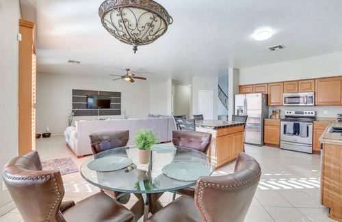 Laveen Village House | Sonoran paradise 6BR 3.5 ba w/pool