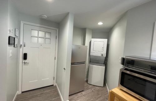 Charlottesville Apartment | Sonsak - Unit 5