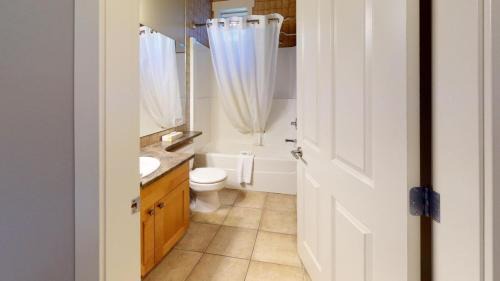Sooke House | Sooke Harbour Getaway