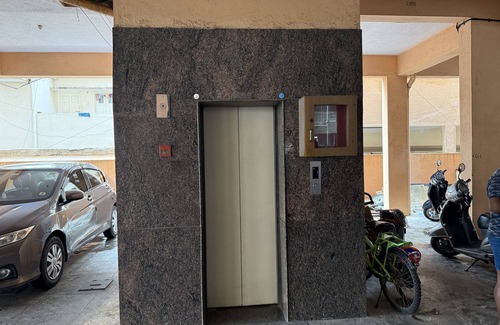 Banashankari Apartment | Soothing 3-bedroom apartment with AC in Bengaluru