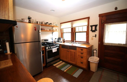 Ames House | Soothing bungalow with ping pong in charming Ames