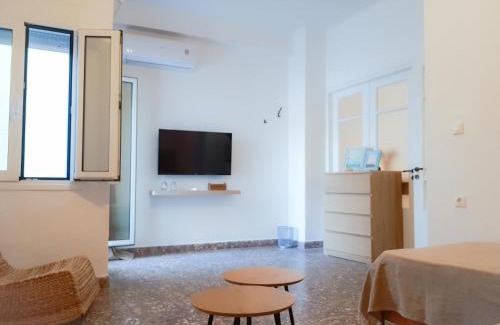 Skiathos Apartment | Sophellie's place Skiathos