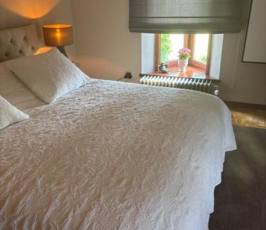 Opgrimbie Bed & Breakfast | Sophia Rooms 14