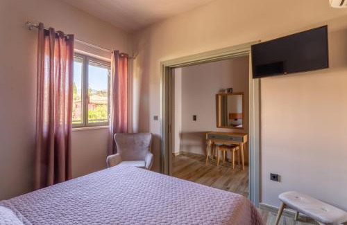 Stoupa Hotel | Sophia's Beach House