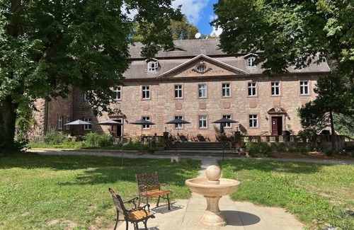 Querfurt Apartment | Sophie - Zingst Castle