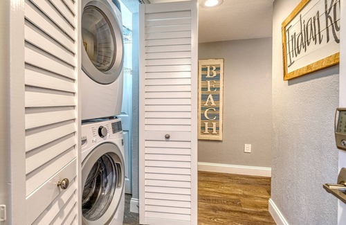 Independence Square Condo | Sophisticated Coastal Design direct BEACHFRONT Condo!
