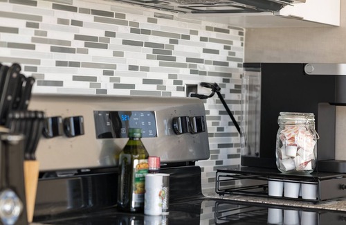 Crossroads Arts District Condo | Sophisticated Accommodations for Discerning Guests, near Arrowhead Stadium 359