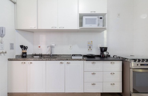 Lagoa Apartment | Sophisticated just a few steps from the lagoon | SB301