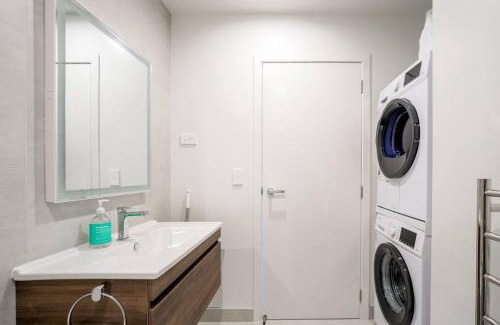 Parnell Apartment | Sophisticated One-Bedroom Hotel Suite in Parnell