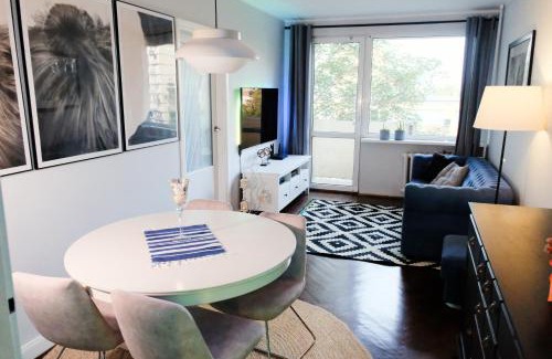 Sopot Apartment | Sopot, 2 bedrooms, 15 min to the beach
