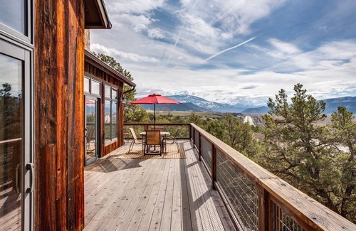Carbondale House | Sopris Sundeck | Deck Life Meets Sopris Sunsets