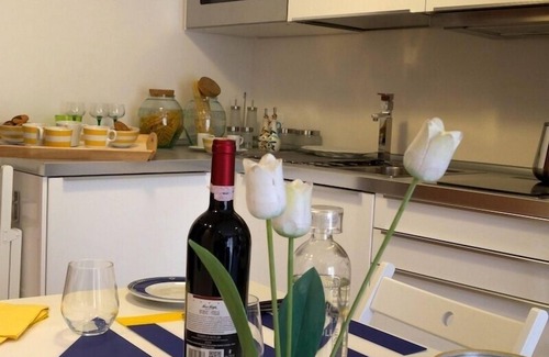 Sorrento City Centre Apartment | Sorrento city center 2 bedroom flat, two bathrooms, terrace, INDEPENDENT ACCESS