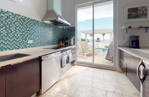 Oyster Pond Villa | ☀️⛱️Sorrento - Luxury 2 Bedroom Villa with Resort Amenities