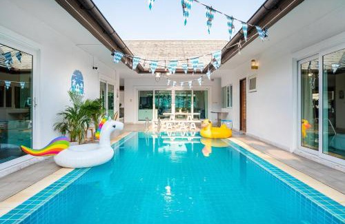 Bang Lamung Villa | Sorrento Pool Villa Bang Lamung Pattaya