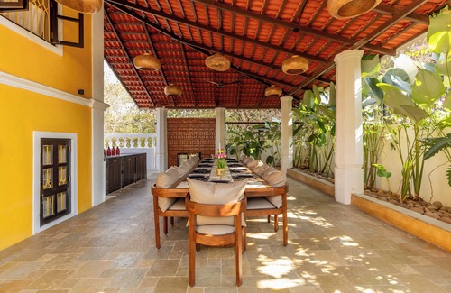 Chikhli Villa | Sorriso Do Sol : heritage design, modern luxury, perfect hideout