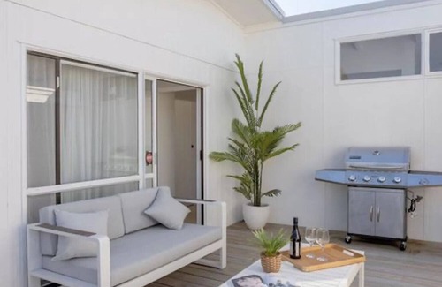 Papamoa Beach House | Sou Escape ~ Papamoa - Beyonder Holiday Homes