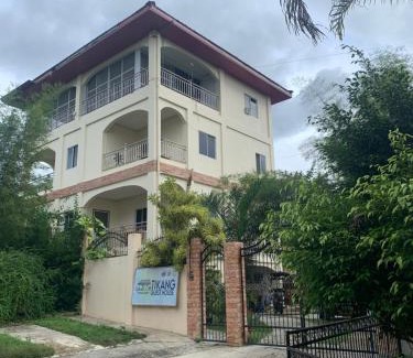 Badian House | Soul Travellers Dagatan Guesthouse