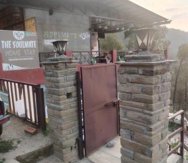 Almora Hotel | Soulmates