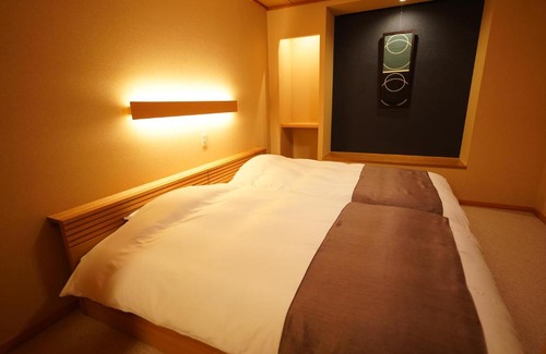 Handeki Onsen Hotel | Soumeian