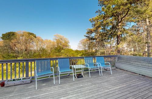 Oak Bluffs House | Soundmeadow House