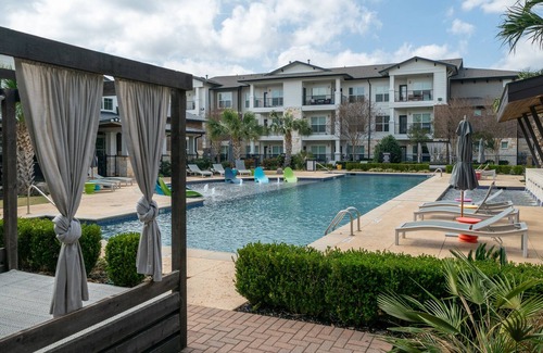 Manchaca House | South ATX 1BR Luxury space w/washer n drier