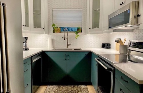 Austin Apartment | South ATX Treasure. Artsy Retreat with Pool
