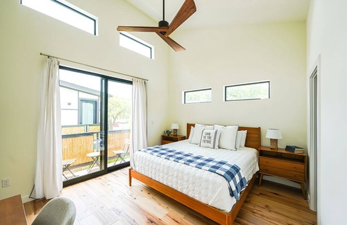 Galindo House | South Austin 5 Bedroom Home with Heated Pool and Gym. Perfect Location!