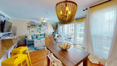 Tybee Island House | South Beach Ocean Condos N 02 by Tybee Beach Vacation Rentals