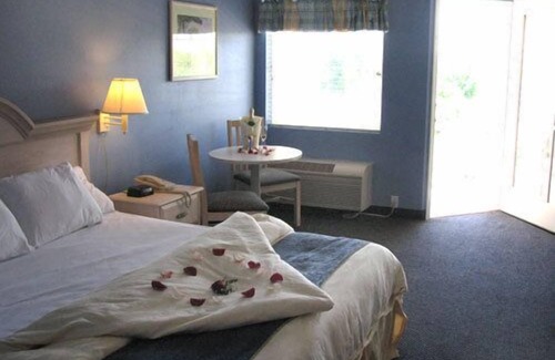 Marblehead Hotel | South Beach Resort Hotel