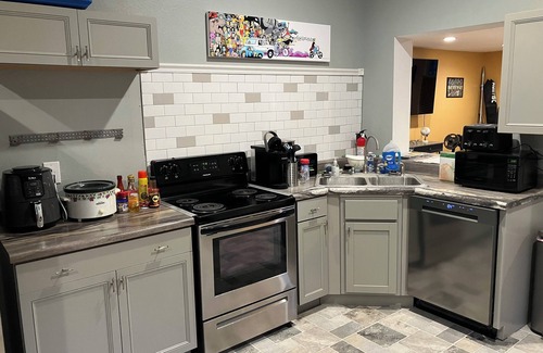 Roseland House | South Bend Hidden Gem - 2 Bed/2 Bath - Deck + Fenced In Back Yard - Hot Tub