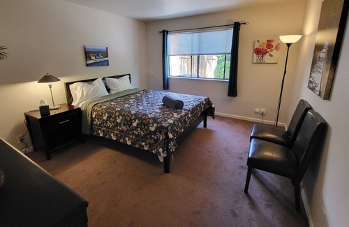 Davis House | South Davis Large Townhouse 4 BR/2BA
