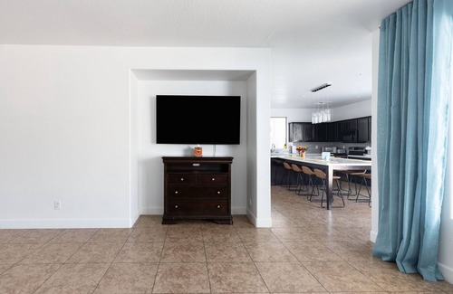 Gilbert House | South Gilbert Home! Fully Furnished and Ready to go! 30 Day Min.