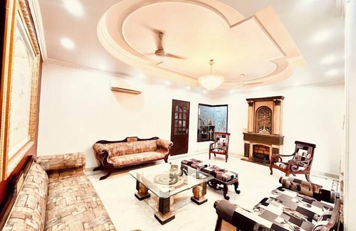 Green Park Hotel | South Inn Green Park near Hauz Khas South Delhi