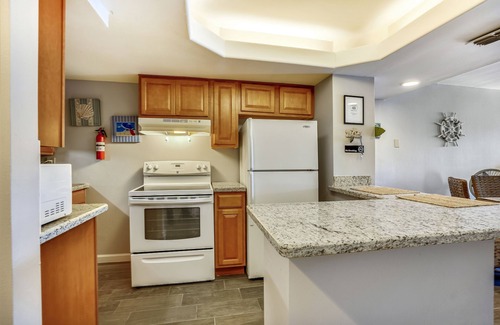 South Padre Island Condo | South Padre Island Gulf Getaway W/Pool 2 Bedroom Condo by RedAwning