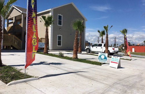 South Padre Island Condo | South Padre Newest 2 Bed/2 Bath Condo At The Island