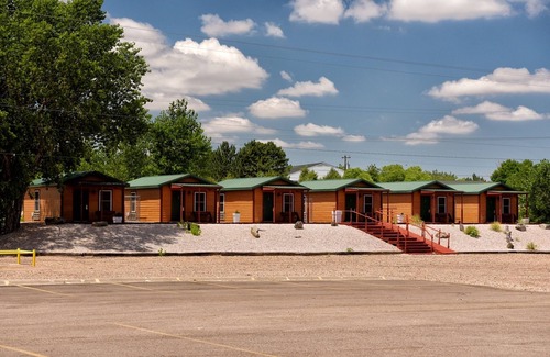 Ogallala RV Rental | South Platte Cabins & Kennels - Campsite