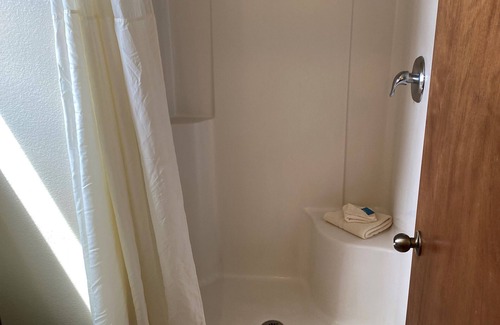 Ogallala RV Rental | South Platte Cabins & Kennels - Campsite