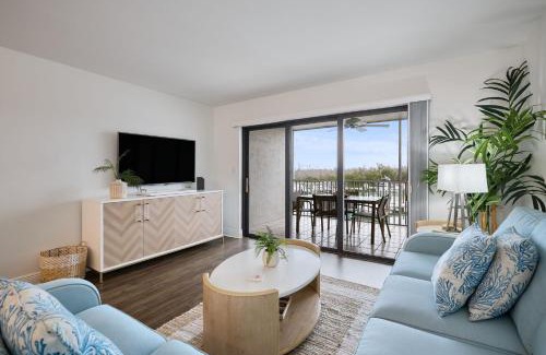Captiva House | South Seas Bayside Villa 4116 - Newly Renovated Marina View Condo