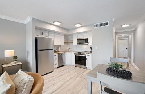 Captiva House | South Seas Bayside Villa 4120 - Chic Marina View Residence with Bikes