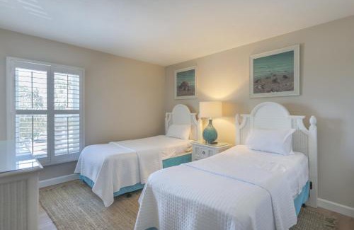 Captiva Apartment | South Seas Beach Villa 2428